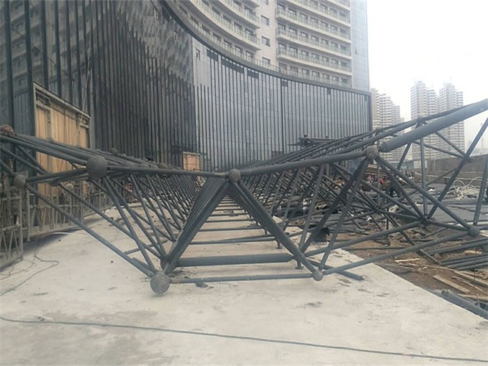 朔州万豪酒店雨棚网架